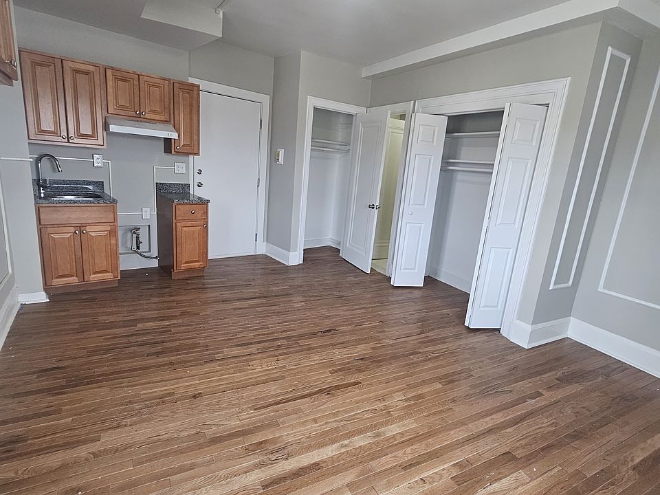 1st image of 1175 Chapel St #303