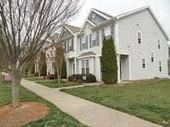298 Danbury Ct, Pittsboro, NC 27312