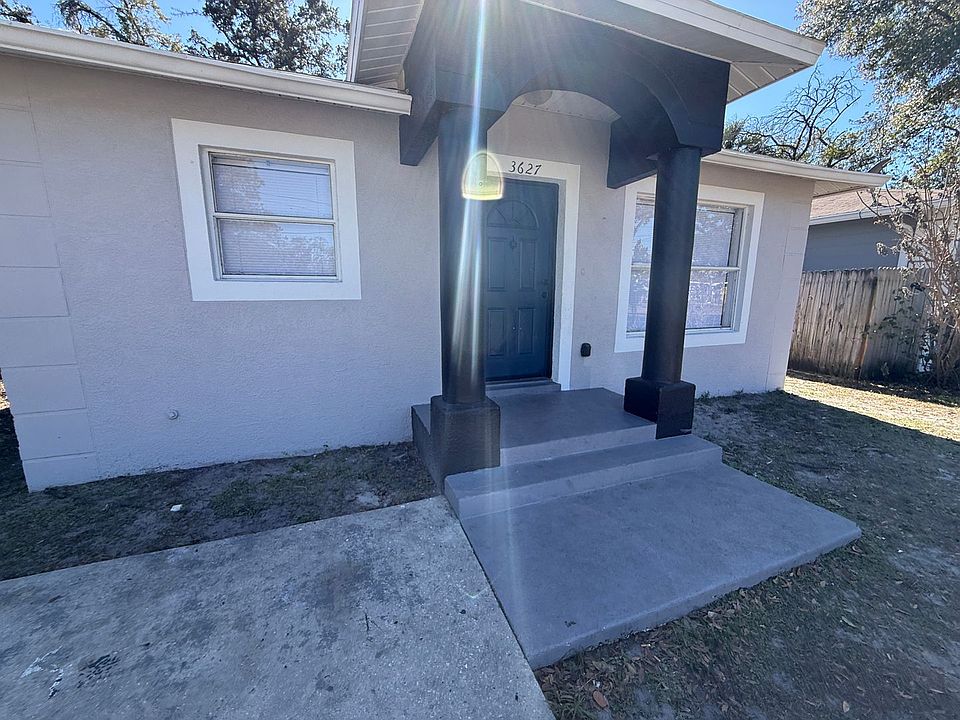 2nd image of 3627 E Genesee St