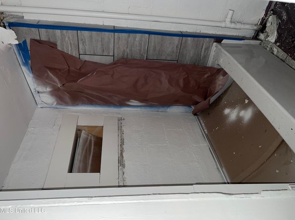 jackson-mississippi-440881252 picture