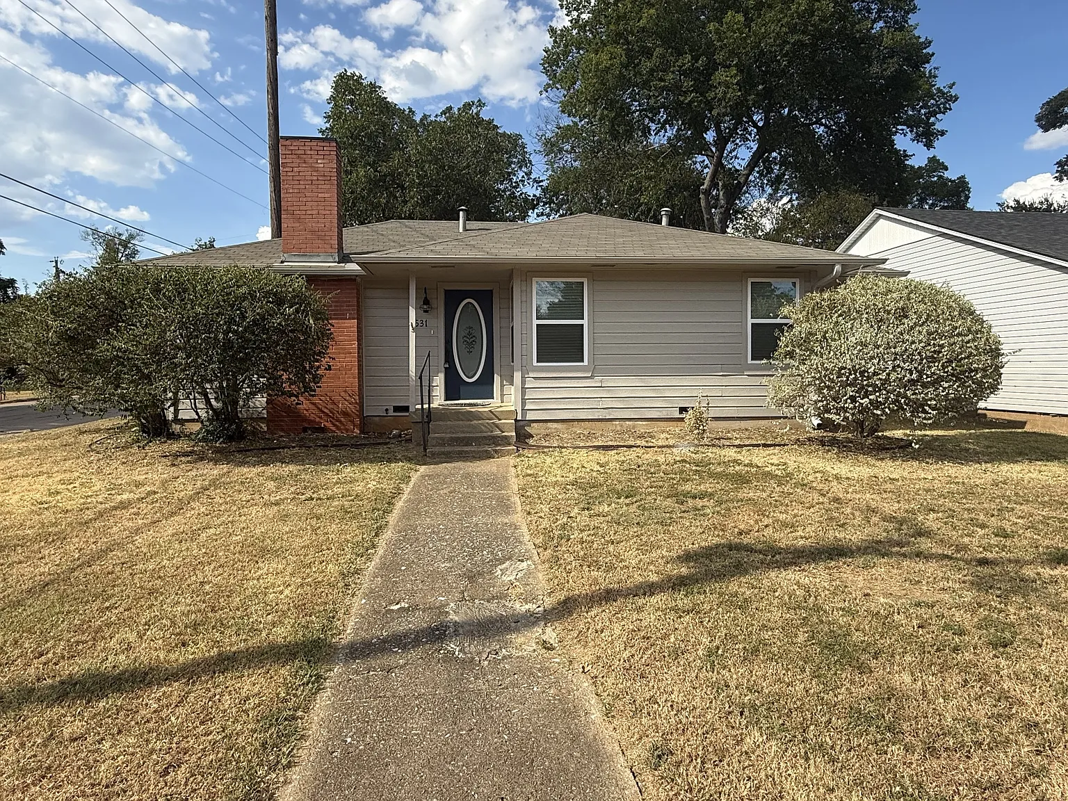 3 bed, 1288 sqft, $1,450 — Photo 1