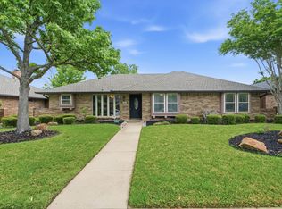 2307 Castle Rock Rd, Carrollton, TX 75007