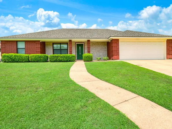 140 49th St SE, Paris, TX 75462