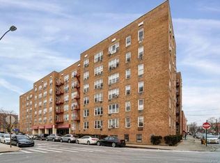 5921 Calloway St APT 4, Corona, NY 11368