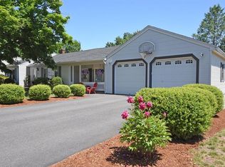 22 Flaggler Rd, Leominster, MA 01453