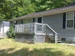 103 Moose Trail Ln, Powell, TN 37849