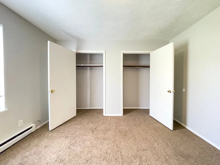 1701 E 14th St #4 — Photo 12