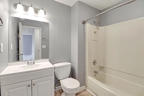 709 Gordon Smith Blvd #3 Photo 1