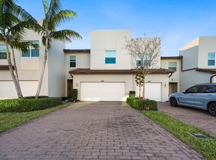 4787 Navali Dr, Lake Worth, FL 33467