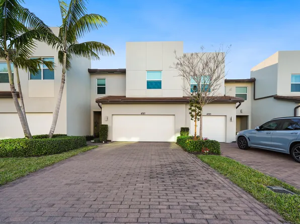 4787 Navali Dr, Lake Worth, FL 33467