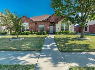 704 Sugar Valley Rd, Murphy, TX 75094