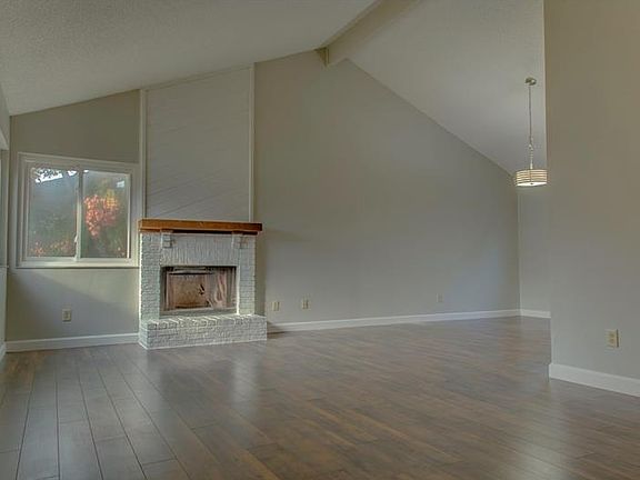 5th image of 1591 Sunflower Ct