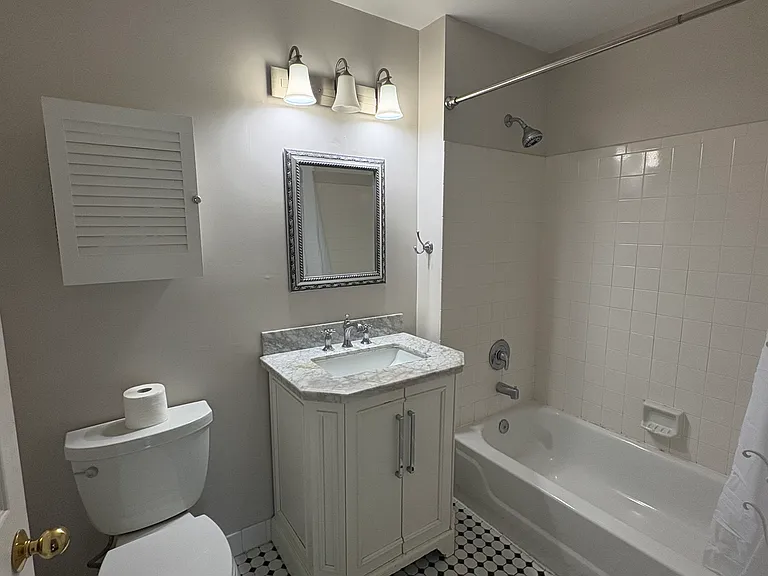 512 Brickhouse Rd — Photo 16