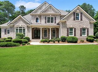 1020 Cranbrook Glen Ln, Snellville, GA 30078
