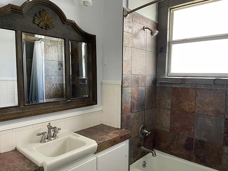 770 Richland Ave — Photo 5