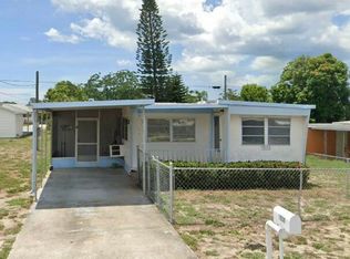 1939 Holiday Dr, Holiday, FL 34691