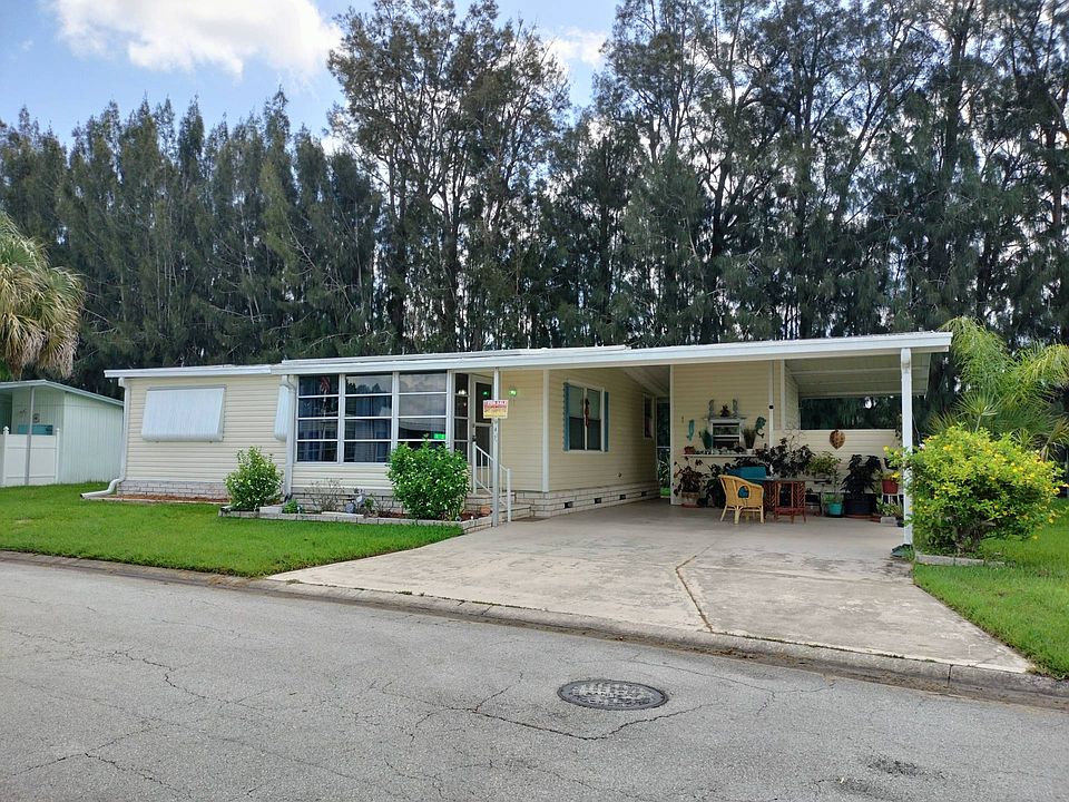 1st image of 805 Royal Palm Pl