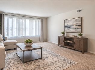 Twyckingham Valley Apartments, Southfield, MI 48034