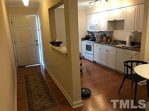 2nd image of 1513 E Franklin St #A