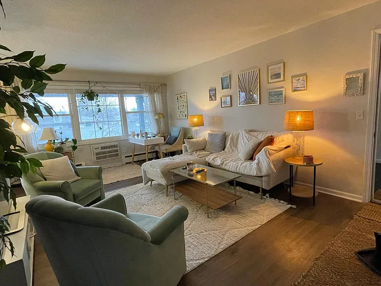 714 Spring St NE #7 — Photo 14
