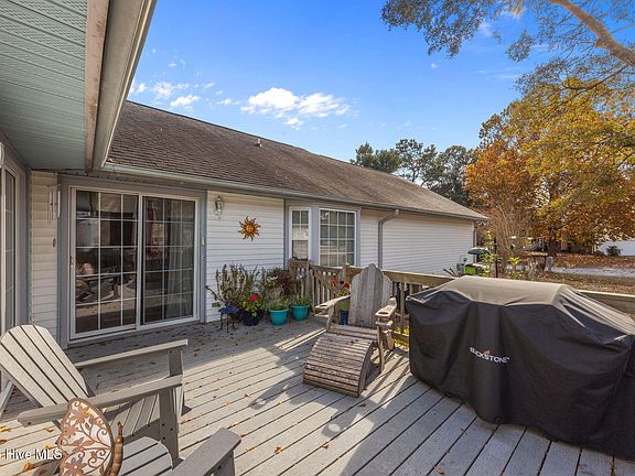5th image of 1001 Briarhill Court