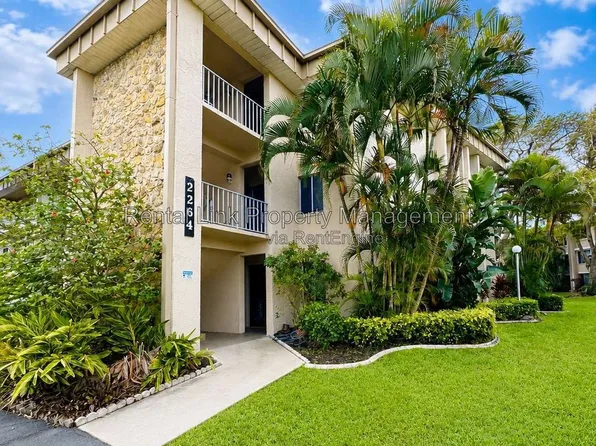 2264 Winkler Ave APT 202, Fort Myers, FL 33901
