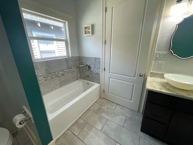 8601 Apricot St — Photo 13