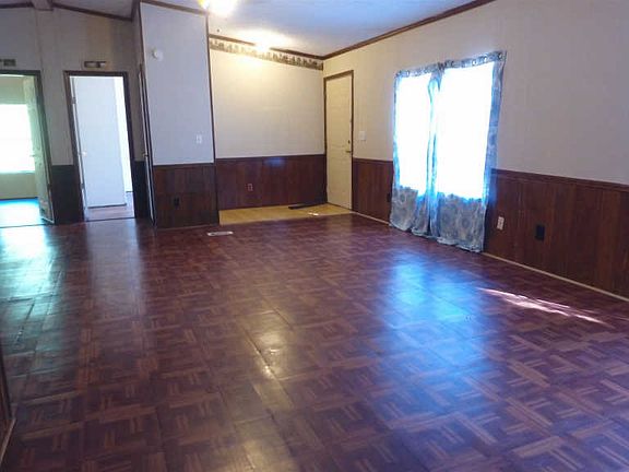 5th image of 291 Amber Dr