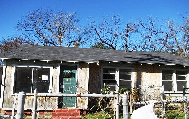 1st image of 115 Juanita Ave