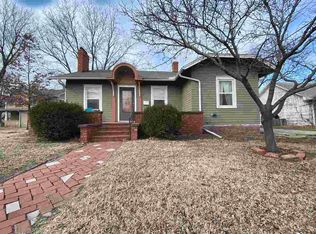 1115 Bliss St, Winfield, KS 67156