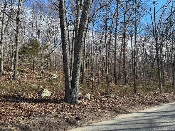 80-#4 Ryder Road, North Stonington, CT 06359