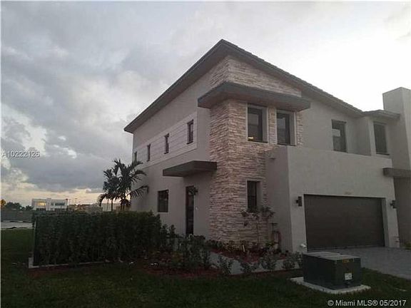 2nd image of 10404 NW 78th Ter