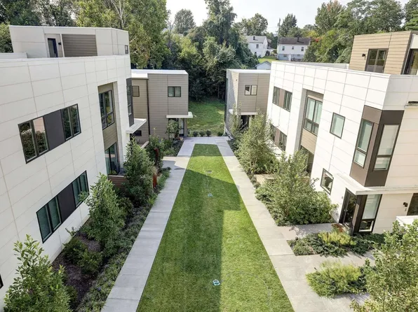 1130 E High St Unit N, Charlottesville, VA 22902