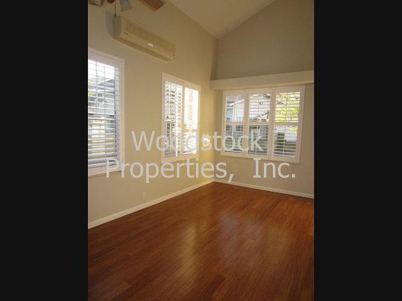 Vaulted ceiling, 3 split a/c units.