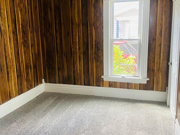 5th image of 921 Cass Ave SE #1
