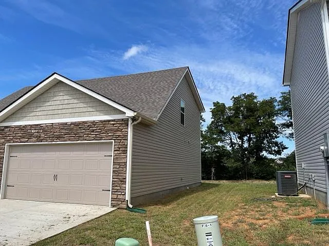 2235 Red Barn Rd — Photo 3