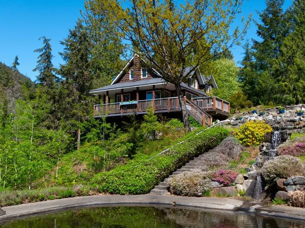 1293 Westside Rd, Bowen Island, BC V0N 1G2