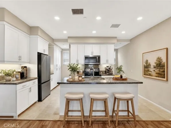 5869 Rostrata Ave, Buena Park, CA 90621