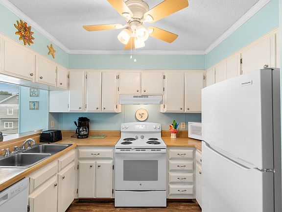 5th image of 3610 S Ocean Blvd. #319