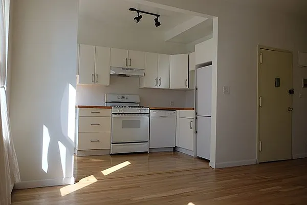 Rented by Owner | media 15