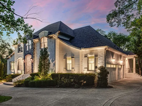 876 Van Leer Dr, Nashville, TN 37220