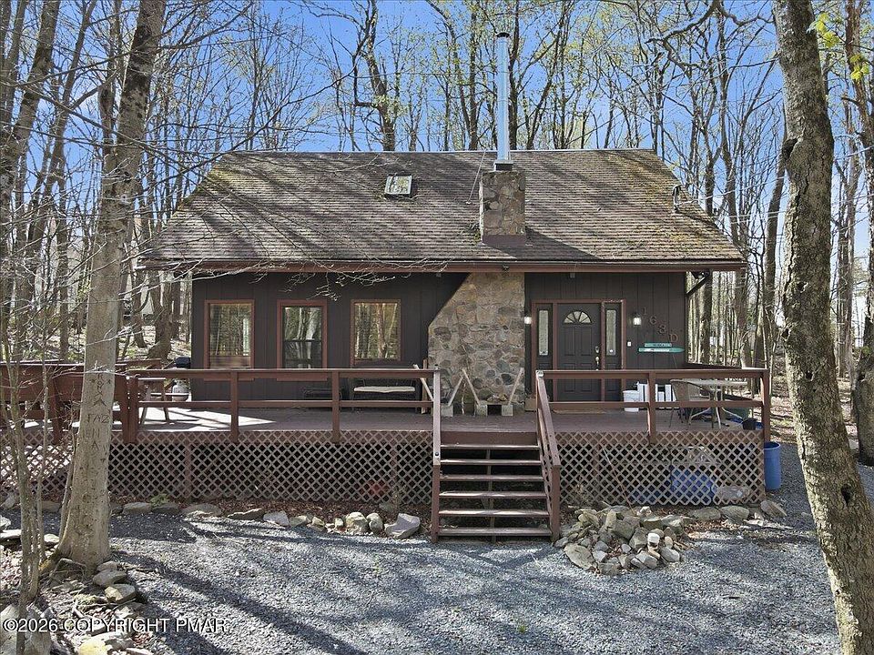 1st image of 3355 Woodland Dr