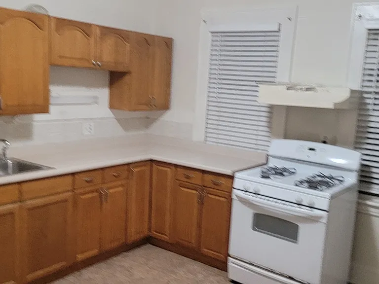 136-138 Ocean Ave #2 — Photo 4
