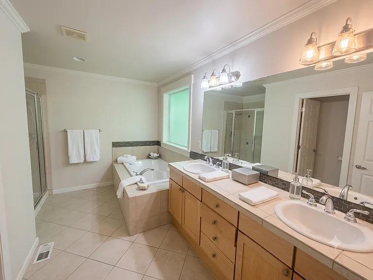 8208 234th St SW — Photo 12