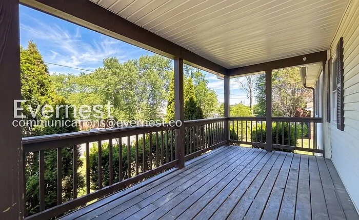 404 Dabney Dr — Photo 17