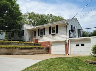 20 Susan Ln, Council Bluffs, IA 51503