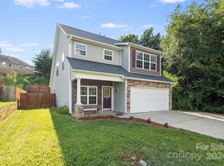 101 Ledbetter Rd, Arden, NC 28704