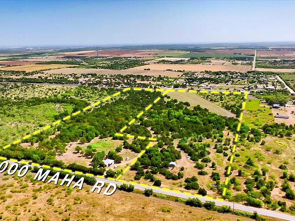 2nd image of 15000 Maha Rd