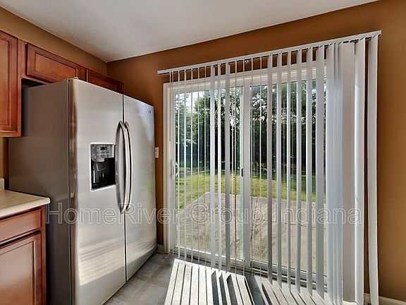 5th image of 154 Thistle Wood Dr