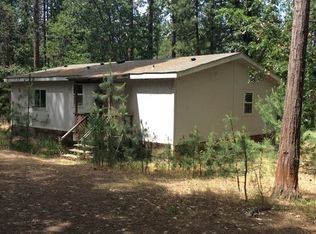 8933 Marble Mountain Ln, Fort Jones, CA 96032